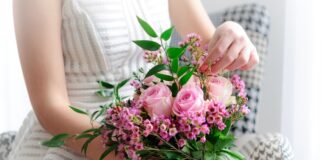 Know The Advantages of Flower Delivery