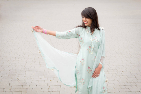 Why go with readymade salwar suits online shopping?